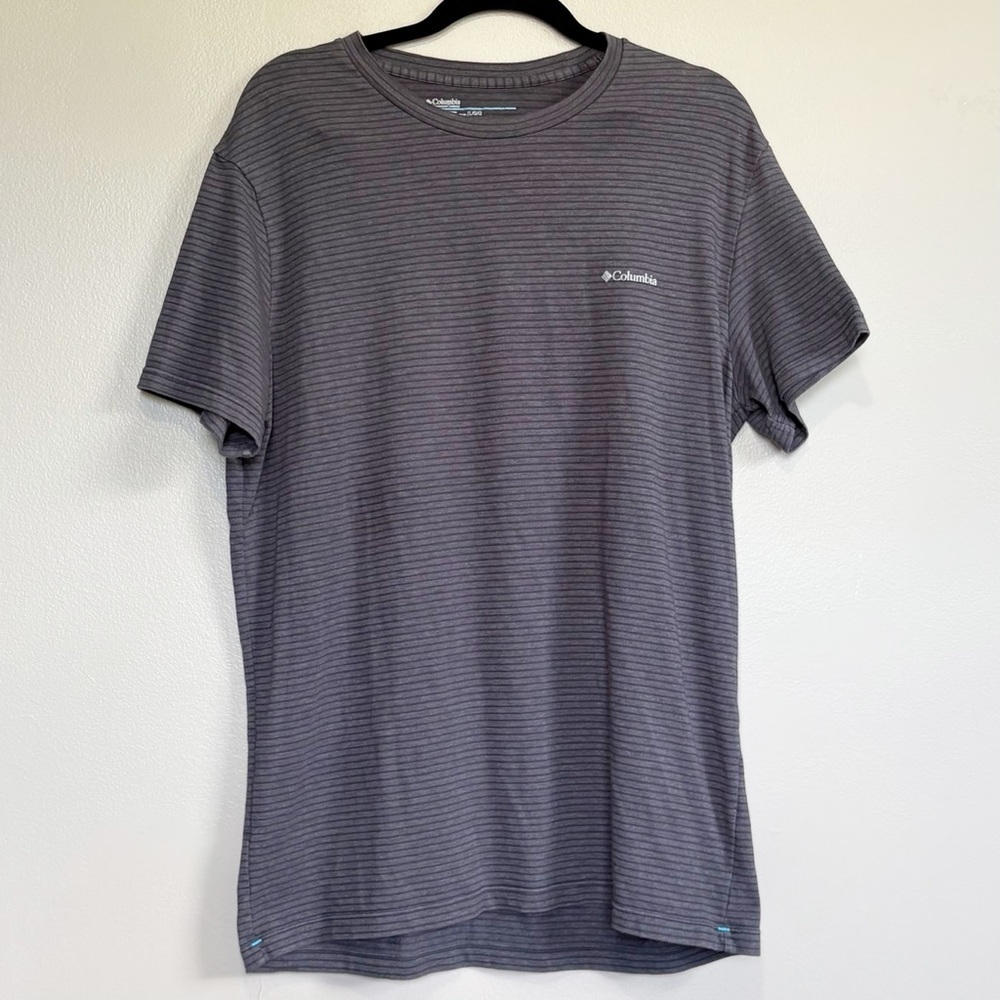 Columbia Short Sleeve Tee Casual Fit Navy Blue Men’s Size Large - Picture 1 of 6